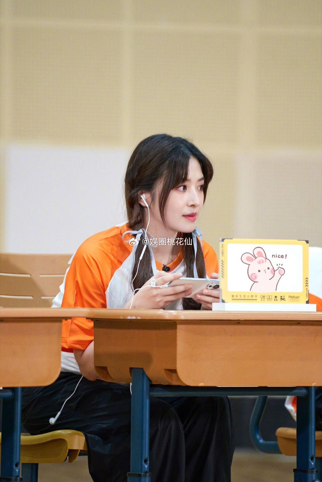 #久哲四ban张含韵#  plz！能不能出一个游戏攻略，看到张含韵玩王昭君确实是