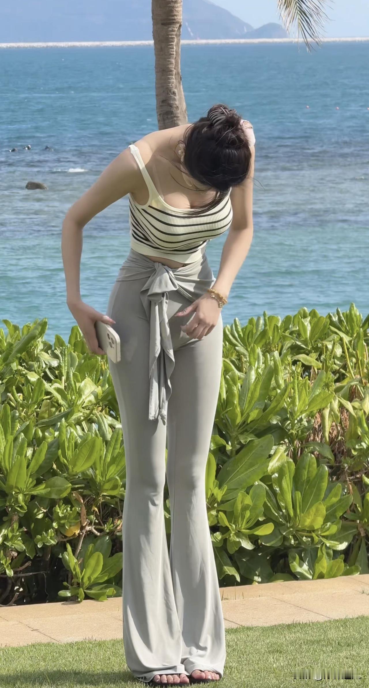 媳妇说要勒紧裤腰带过日子！听到这句话的时候我就知道要坏事。
去年的时候，媳妇也说