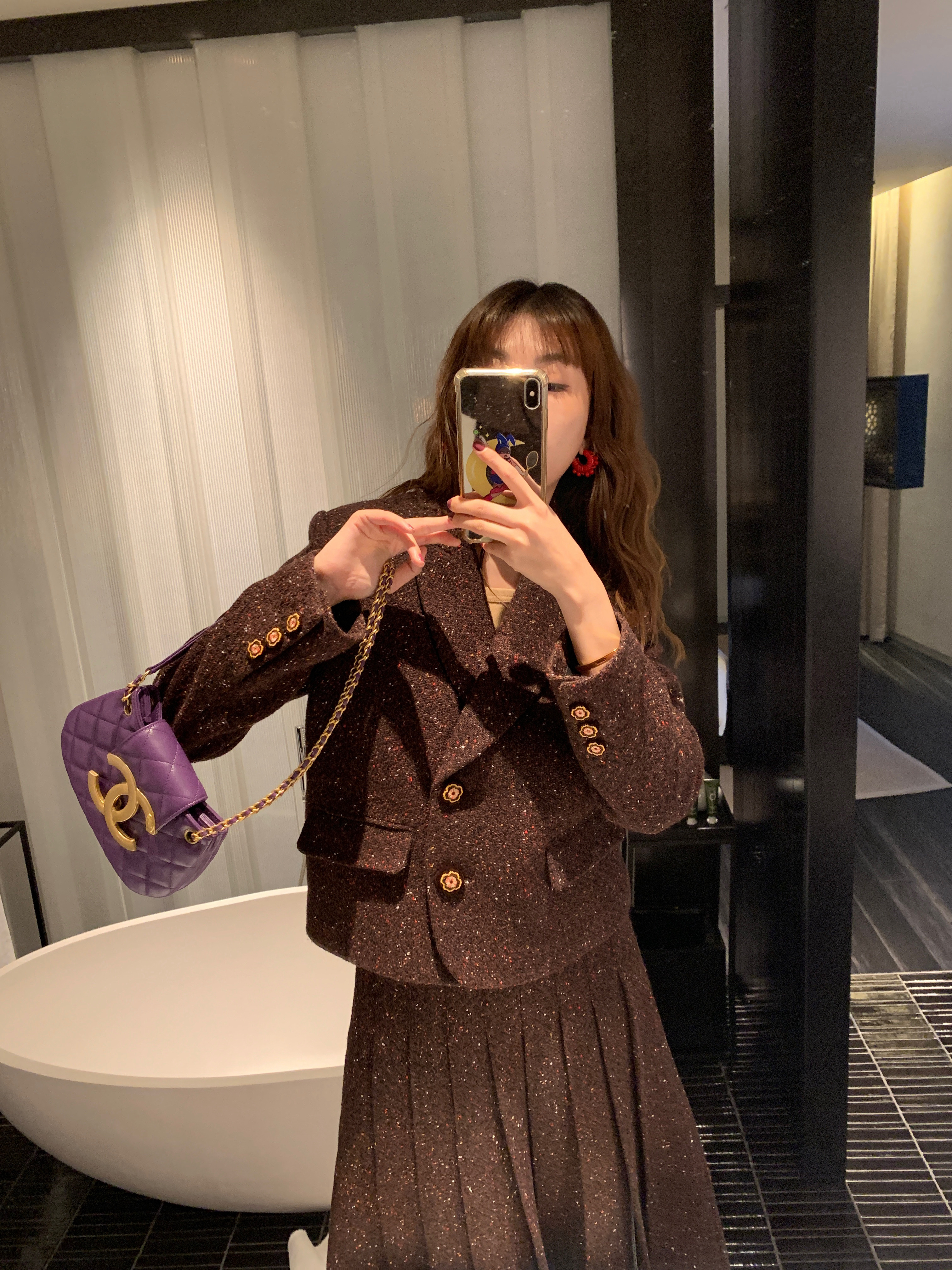 认真喜欢这套 复古又浪漫🏯 定制特种纱/散毛染色 精髓在于颜色以及丝绒包扣 扣