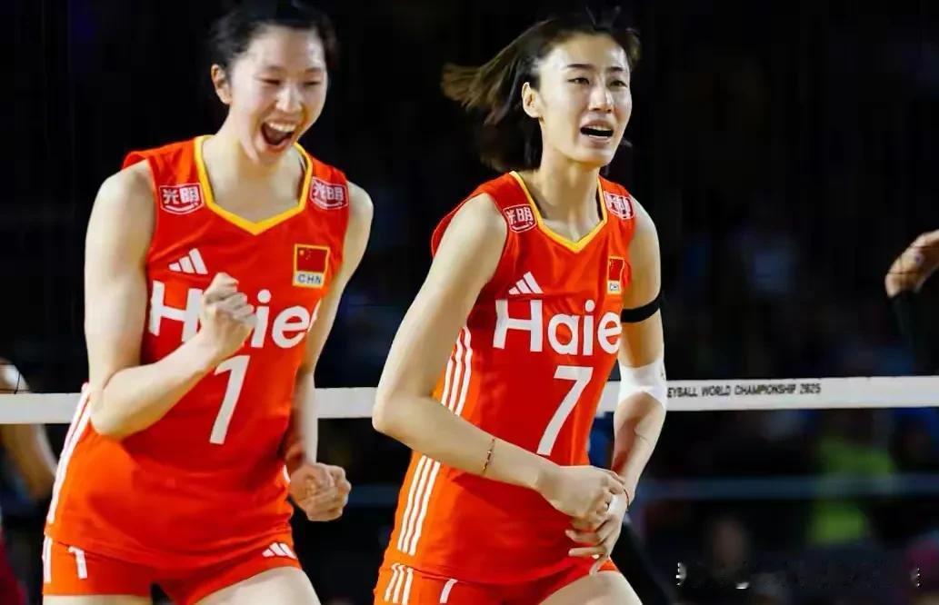 随着女排世锦赛16强出炉，1/8决赛对阵，以及赛程预告如下[玫瑰]

1，🇨?
