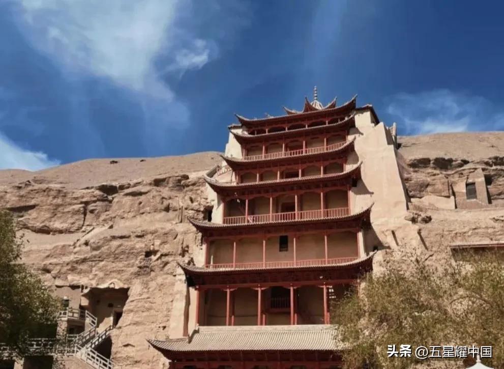 90万待遇引进个美籍主播算不算人才？

甘肃省敦煌市融媒体中心公示信息：24岁美