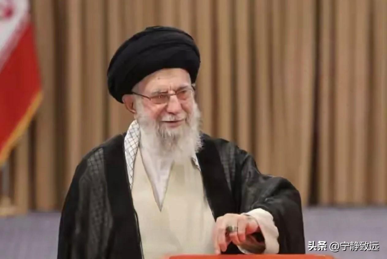 哈梅内伊最明智的选择是，让技术出身的拉里贾尼当自己的副手。

自从上个世纪70年