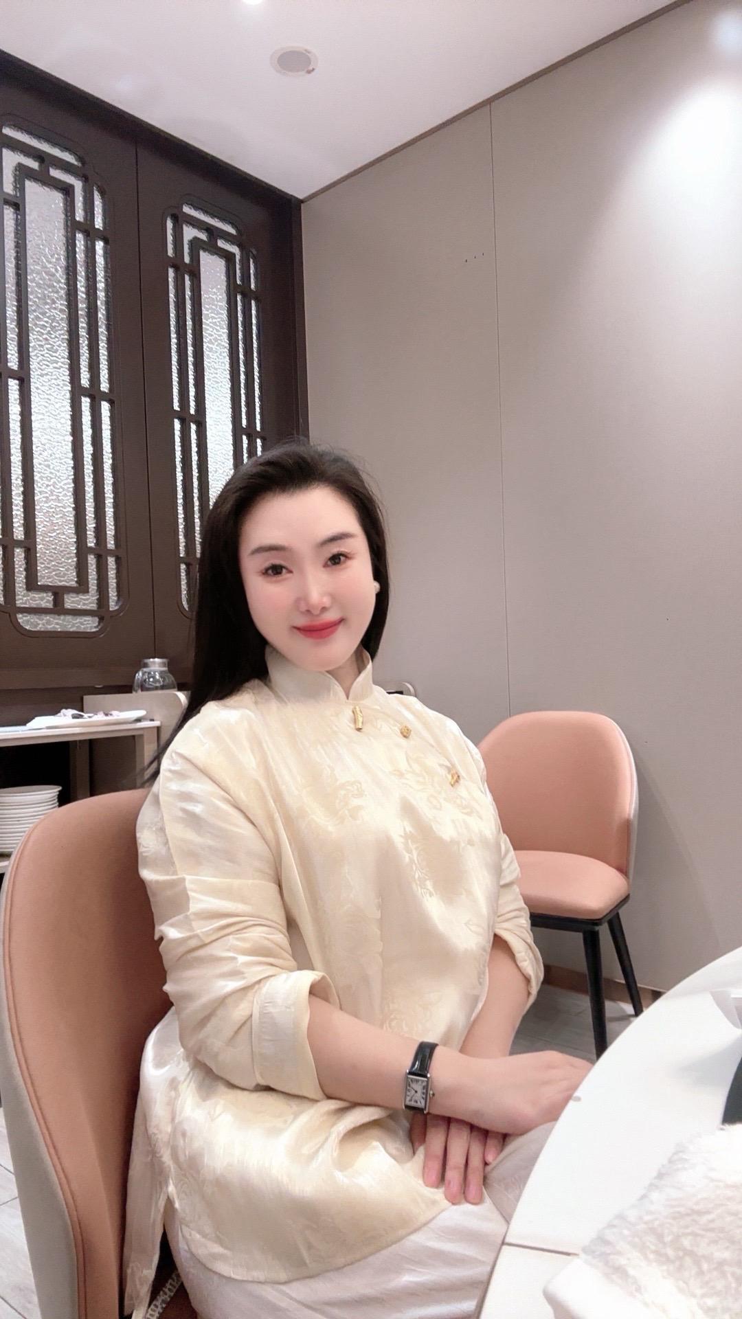 我就喜欢那种双商碾压我  ～遇事能冷静给我分析 ～引导我处理问题  ～...