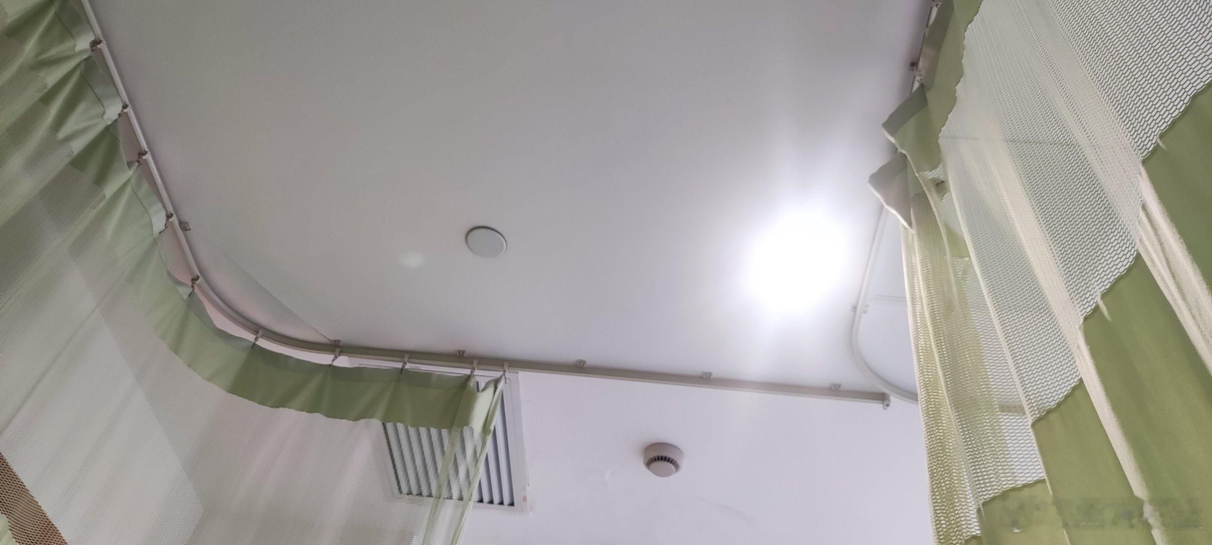 人生第一次标准定义下的手术。完事。基本没感觉，躺一晚上出院。 