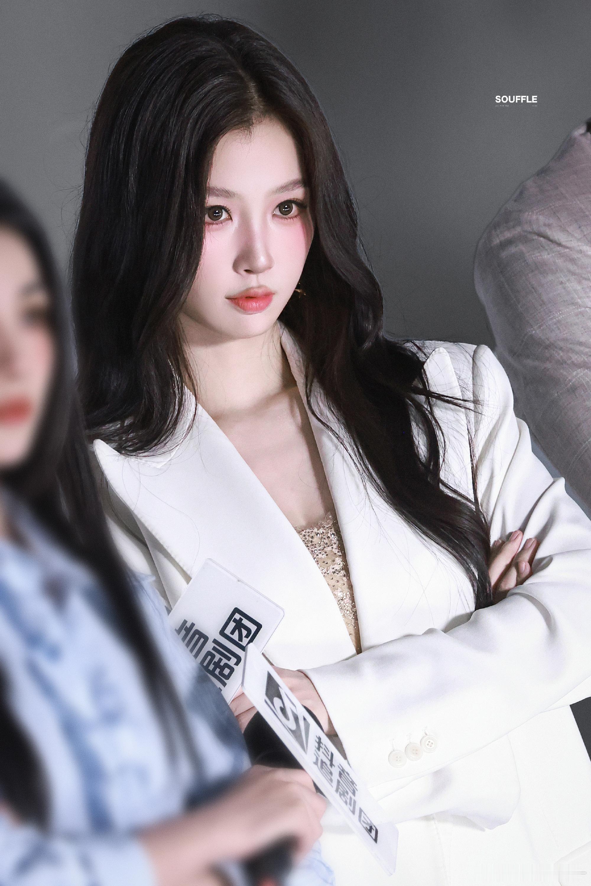 虞书欣最佳赏味期救命🆘 此女怎么能如此美萌