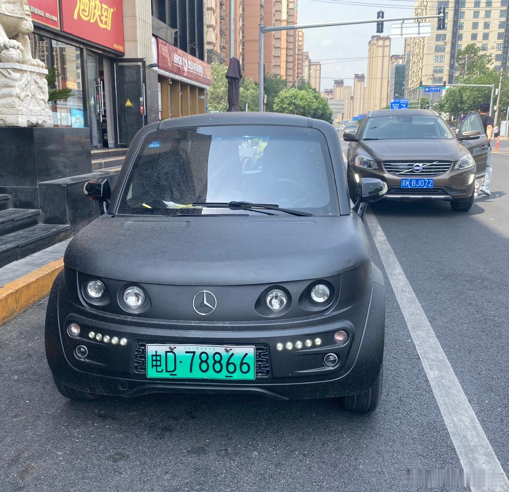 这奔驰还1.8t，看来是机械增压那款[doge] ​​​
