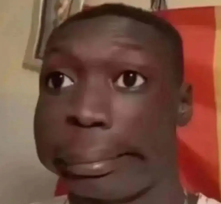 我真心觉得，球员不要亲自下场跟球迷对线。。。。。。没必要的，网络口嗨而已。cba