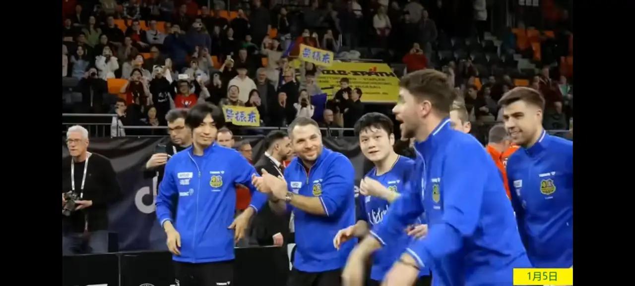【樊振东获得德国杯冠军，荣膺MVP】错过了本赛季的乒超联赛总决赛，小胖在德国迎来