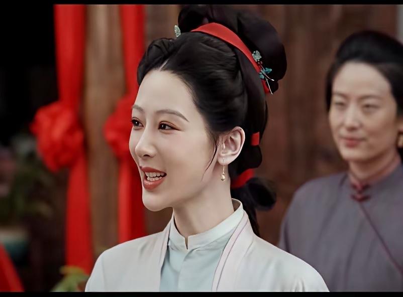 追剧《家业》李祯再能干，如果没有戚九明里暗里的大力支持，她的墨坊早被人砸了八百回