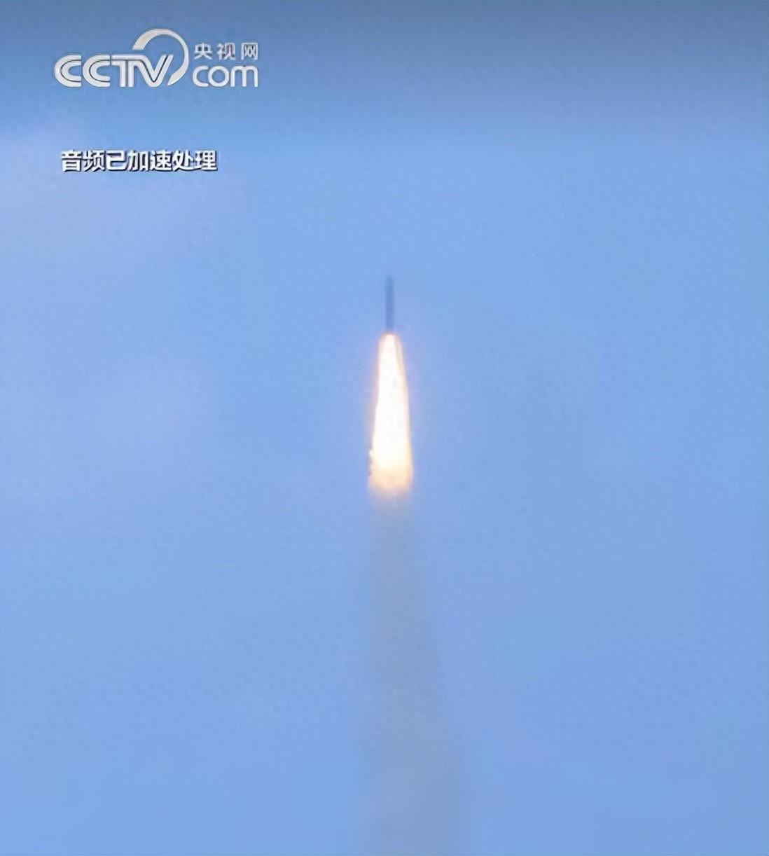 假设中美爆发战争：中国先进战略武器打击美国本土，美国将怎样反应？

如果美国本土