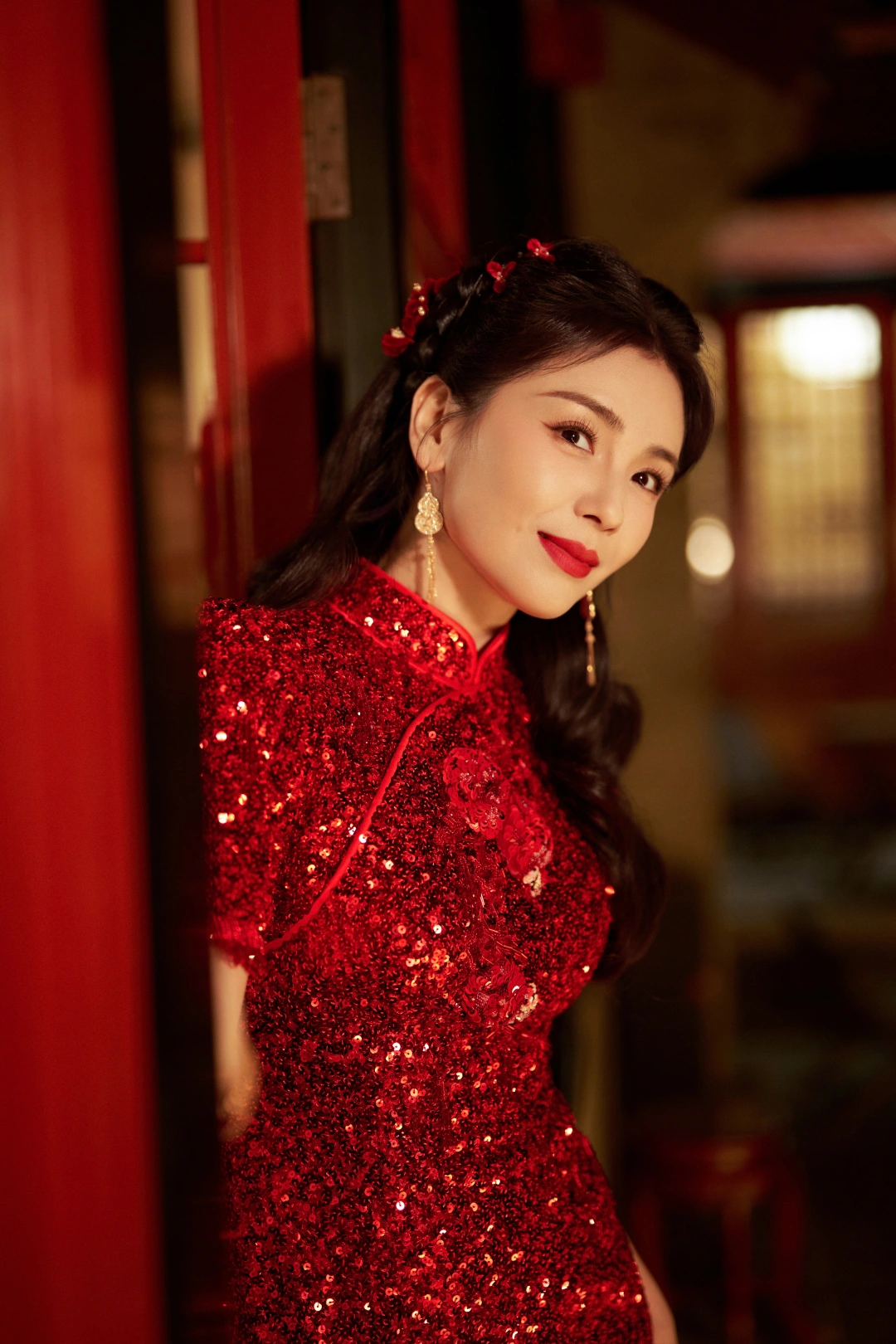 给刘涛春晚化的马年迎春妆