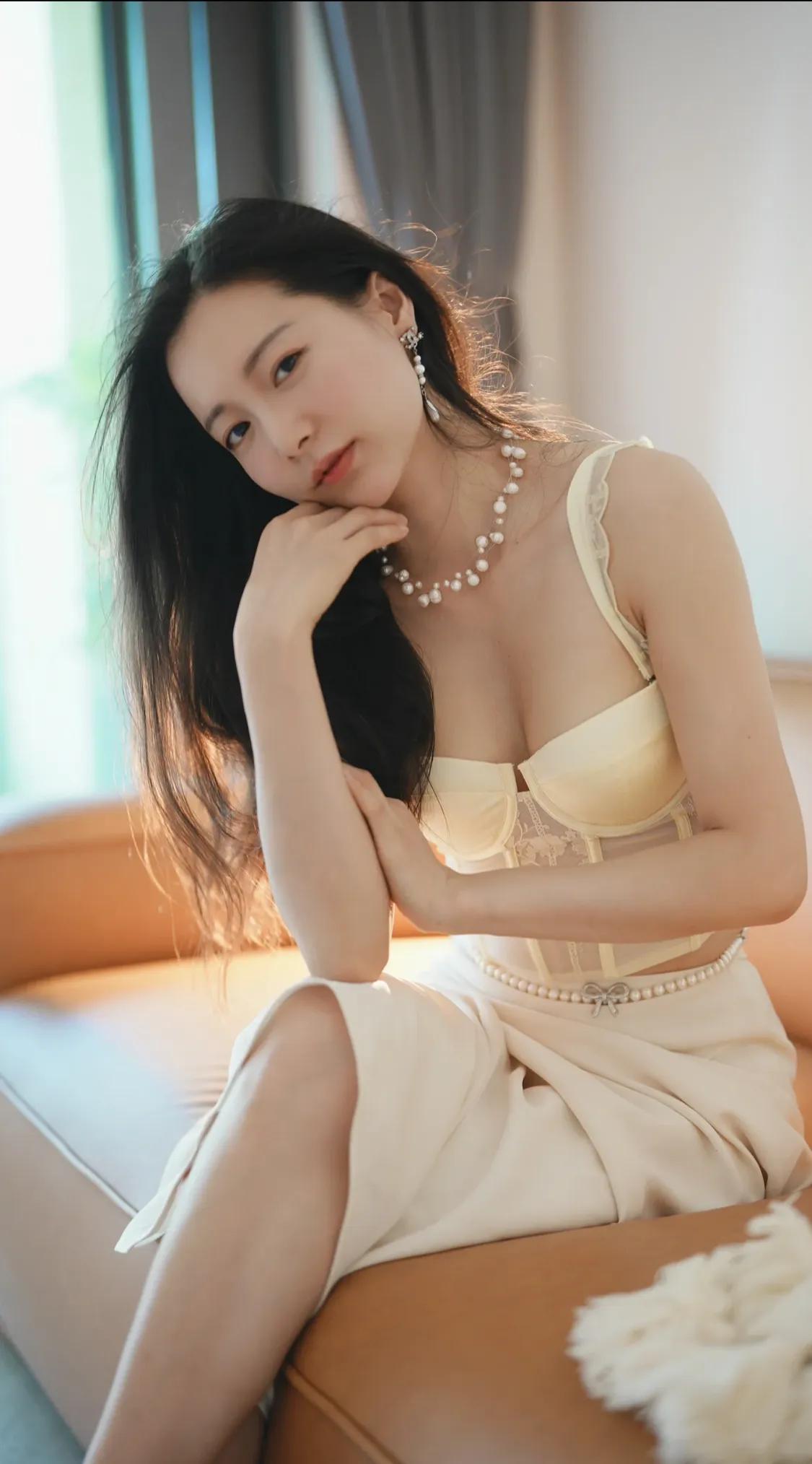 任何关系别人怎么对你，你就同样的方式对待就好了，永远都不要对任何人，抱有任何精神