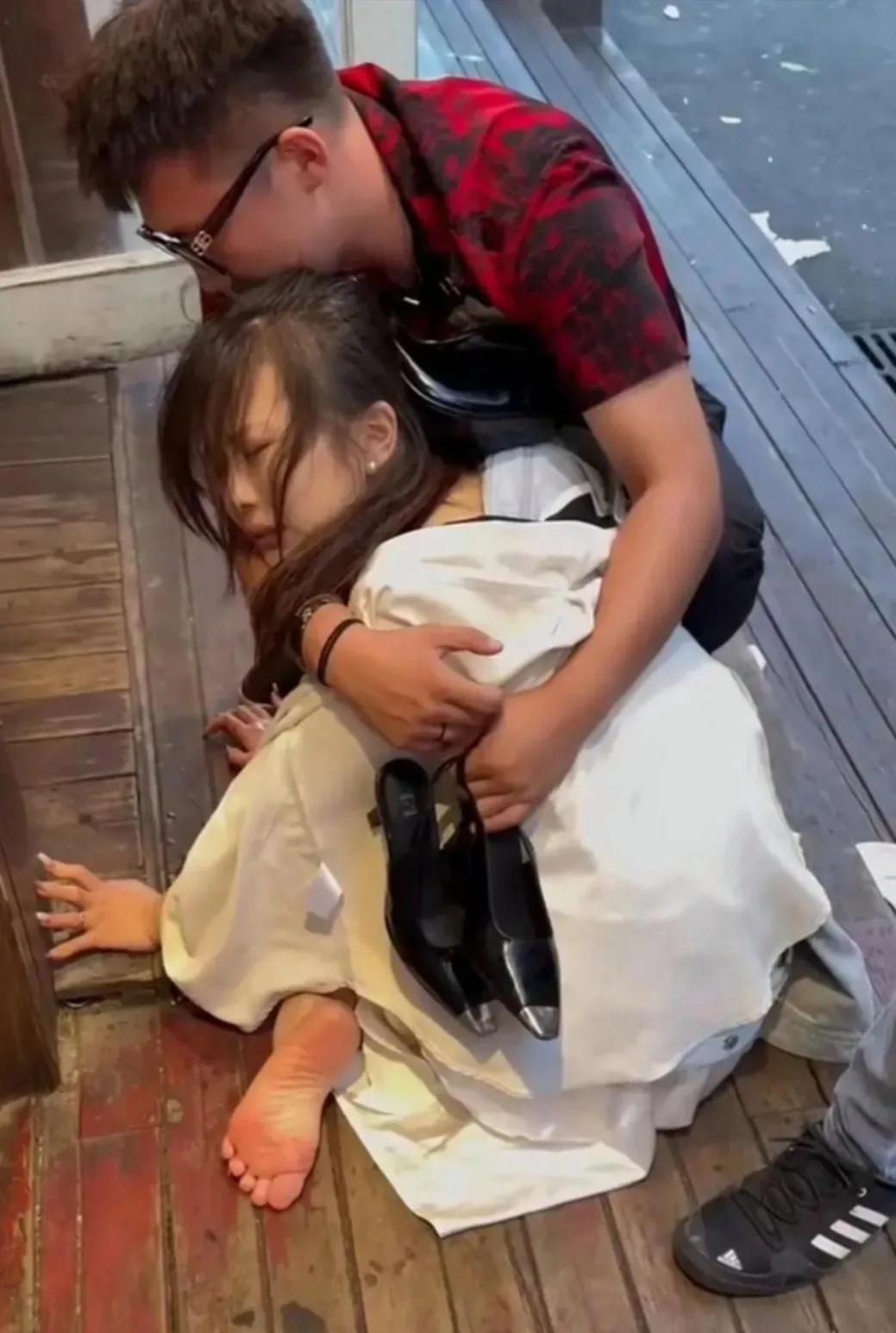 女人喝酒能喝成这样，内心该有多孤独。