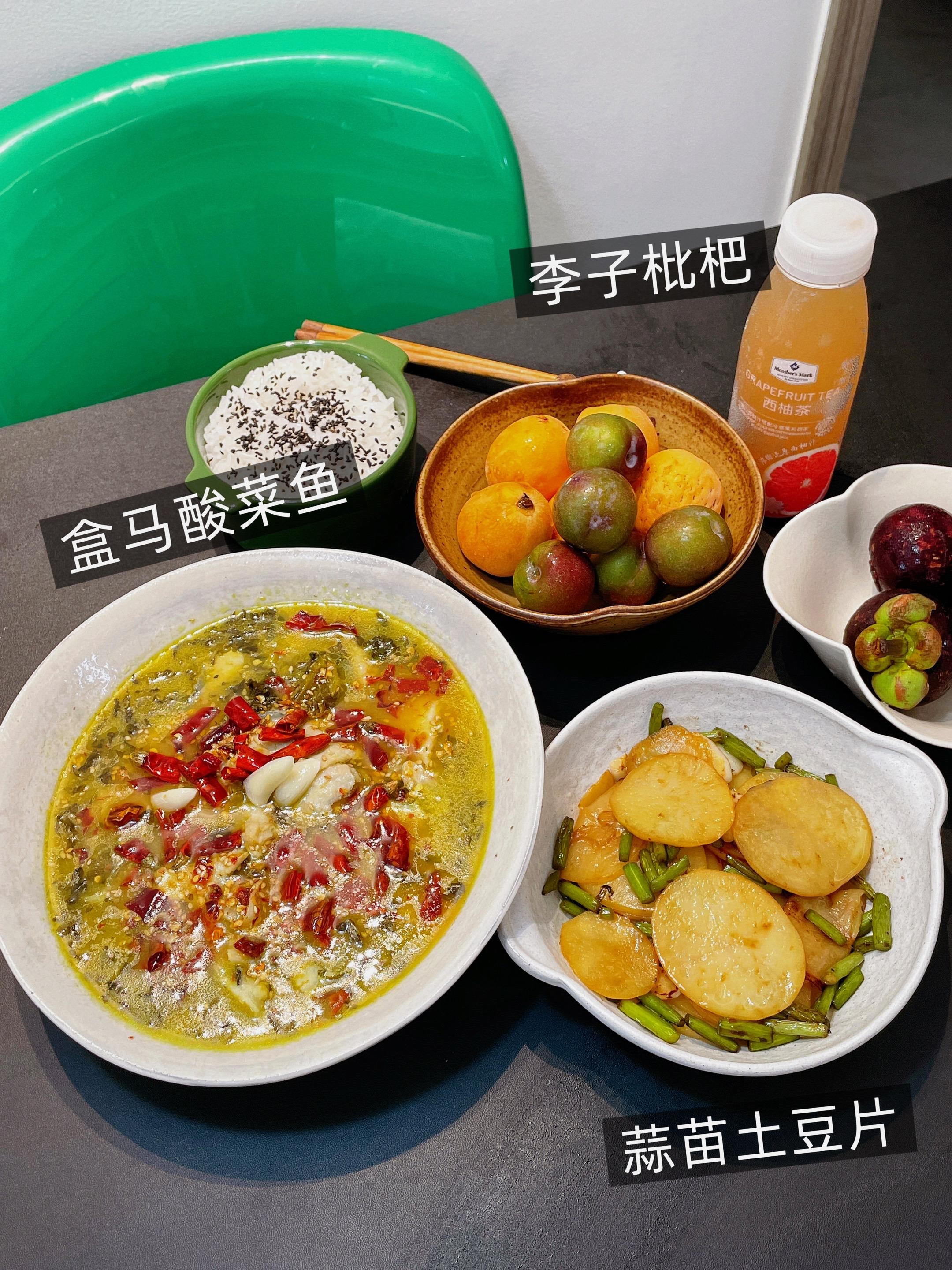 千万不要低估一个爱做饭的人，爱做饭的人懂得分寸，温暖不自私，生活精致，心态旷达