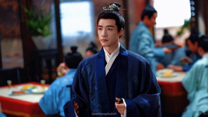 此沙首个古偶男主此沙对于细节的呈现和角色把握属实是很到位，而且看到在镜头里面一出