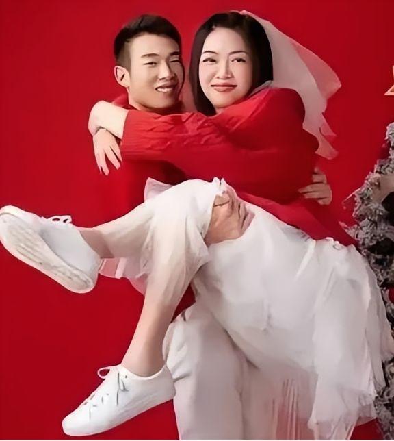 2016年，湖北女子意外受伤瘫痪，丈夫顶不住压力跟她离婚。没想到离婚之后，这个历