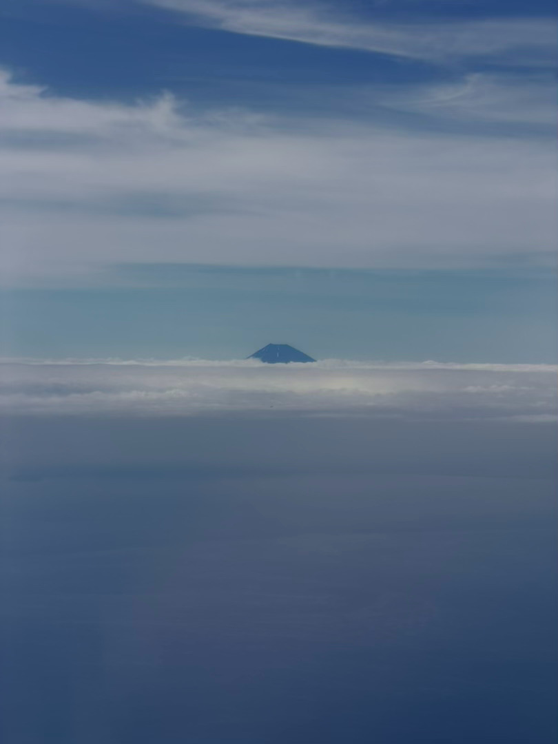 ⛰️🚢 
