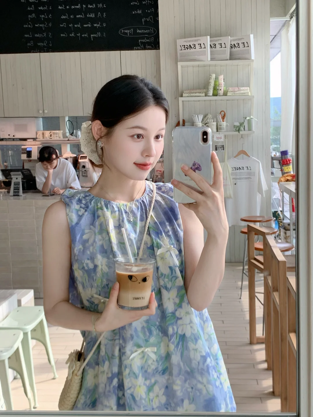 朋友眼里的我很漂亮🐳