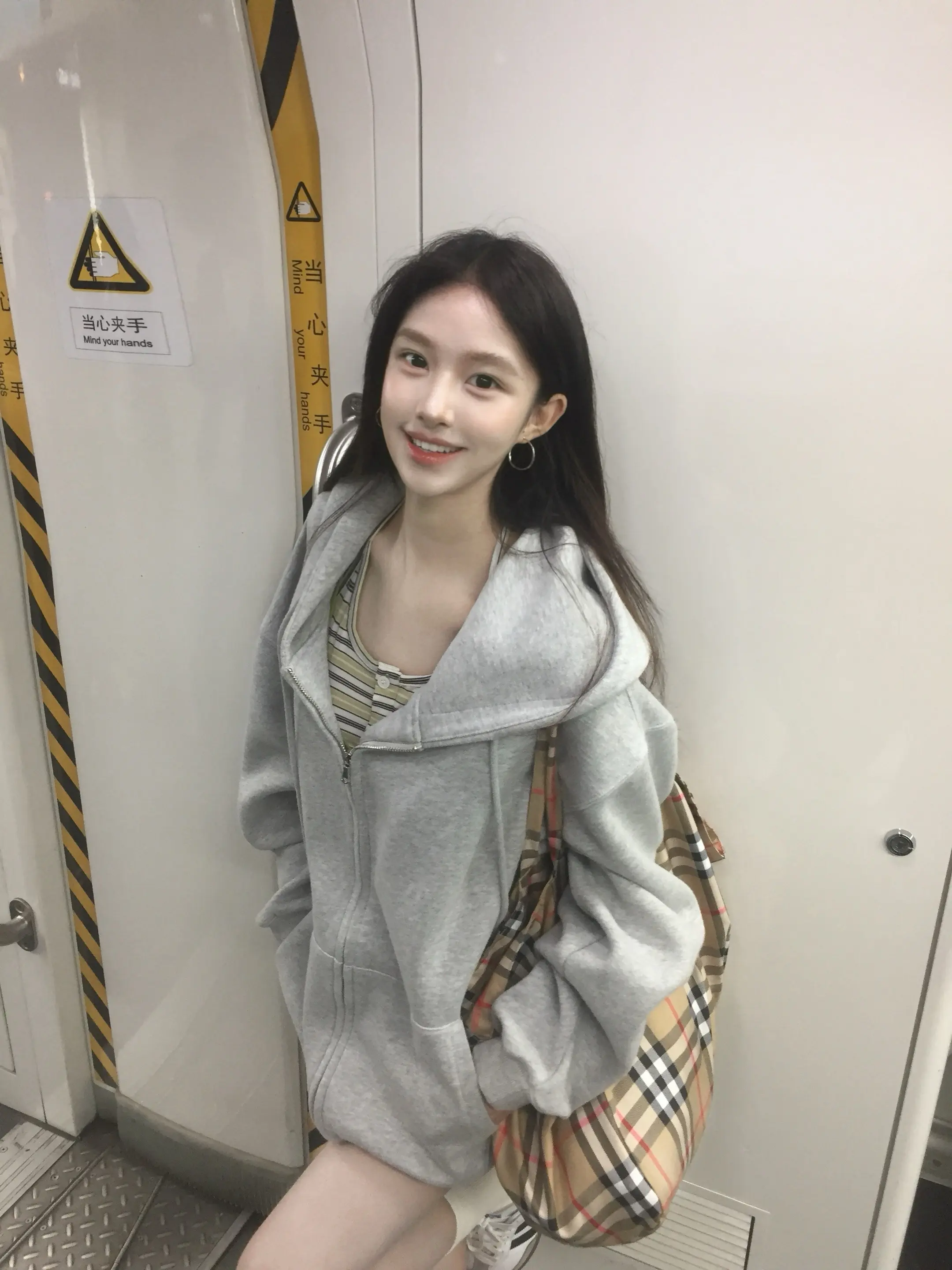 恭喜你开到隐藏款了 像我这种看起来乖 但是特别坏的可不常见了