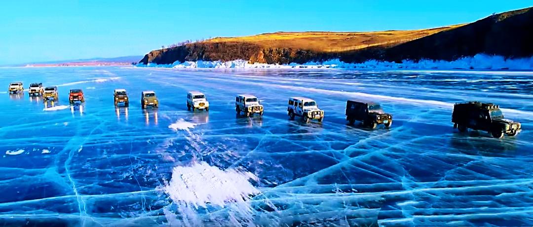 天寒凝霜烟火暖，水冻成冰鸟声远。冬越深，心越该稳，忙活了大半年，冬日休养生息本是