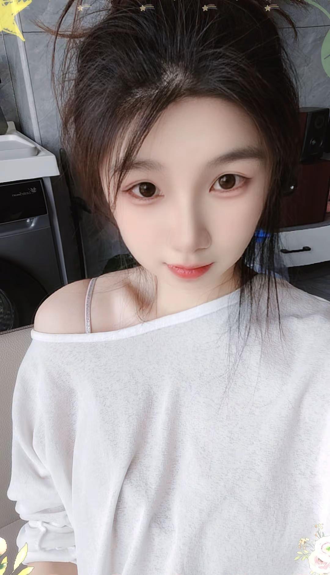 要想日子过得好，要么你找到一个厉害男人，要么你成为一个厉害女人。