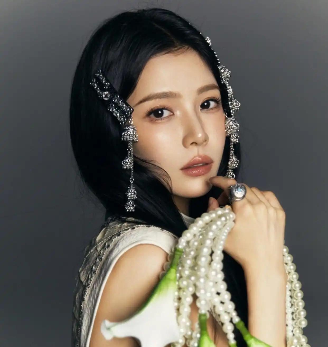 王灿自爆习惯冷暴力伴侣，杜淳表示：平平无奇的黑名单常驻选手罢了。冷暴力一般就是不