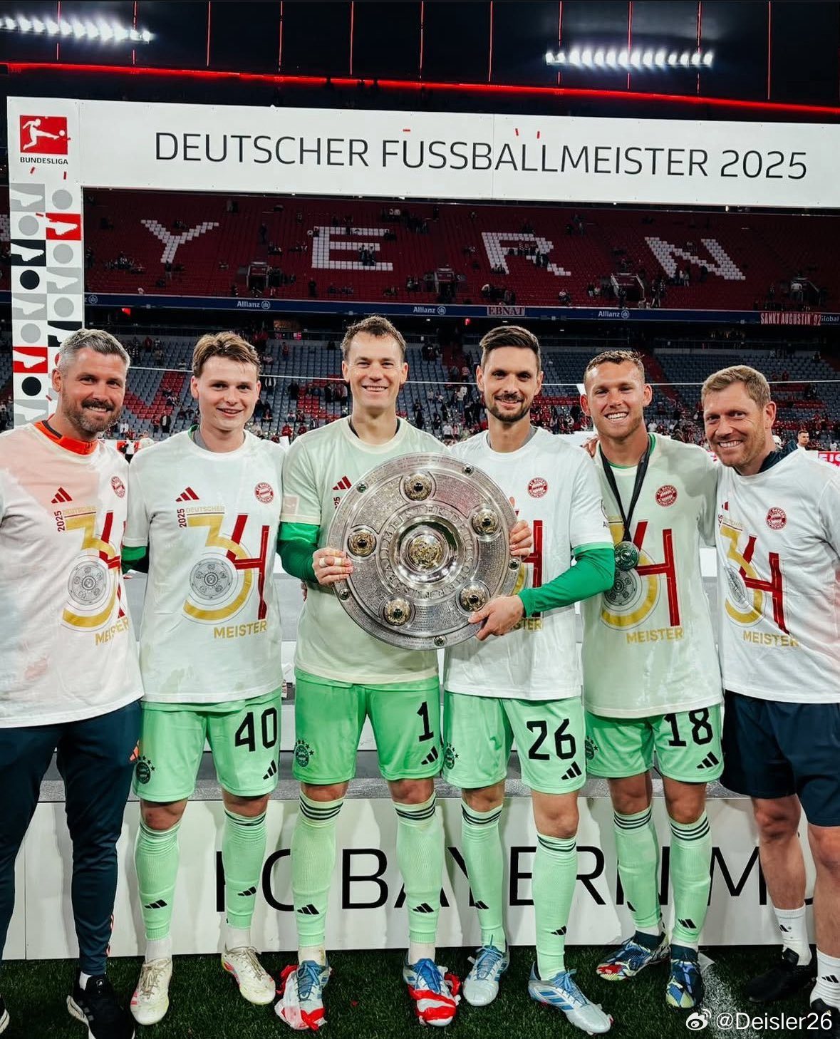 🚨斯文·烏爾賴希與拜仁慕尼黑續簽一年合約的可能性很高。最終決定權在他自己手中。