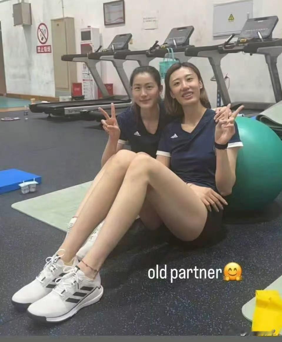 5-7连线，目标实现。刁琳宇、王楚钦再聚首，光速排球重现江湖。日本女排防守速度再
