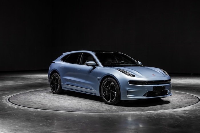 【#两新能源汽车品牌备案召回计划# 】日前，蔚来受委托向国家市场监督管理总局备案