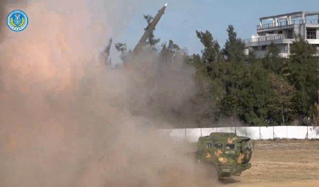 解放军远火射击后，台媒猛然意识到：191 式火箭炮对台军威胁太大

岛内某些人似