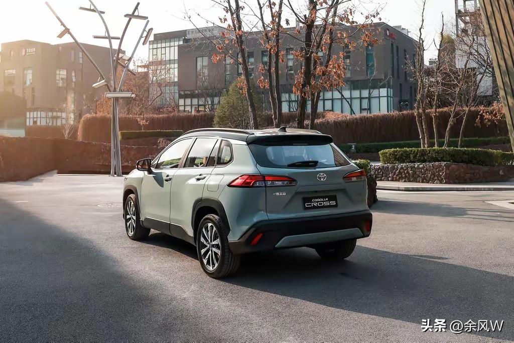 丰田混动的可靠性，绝对是行业标杆级别的存在，完全不用怀疑。从1997年首款普锐斯