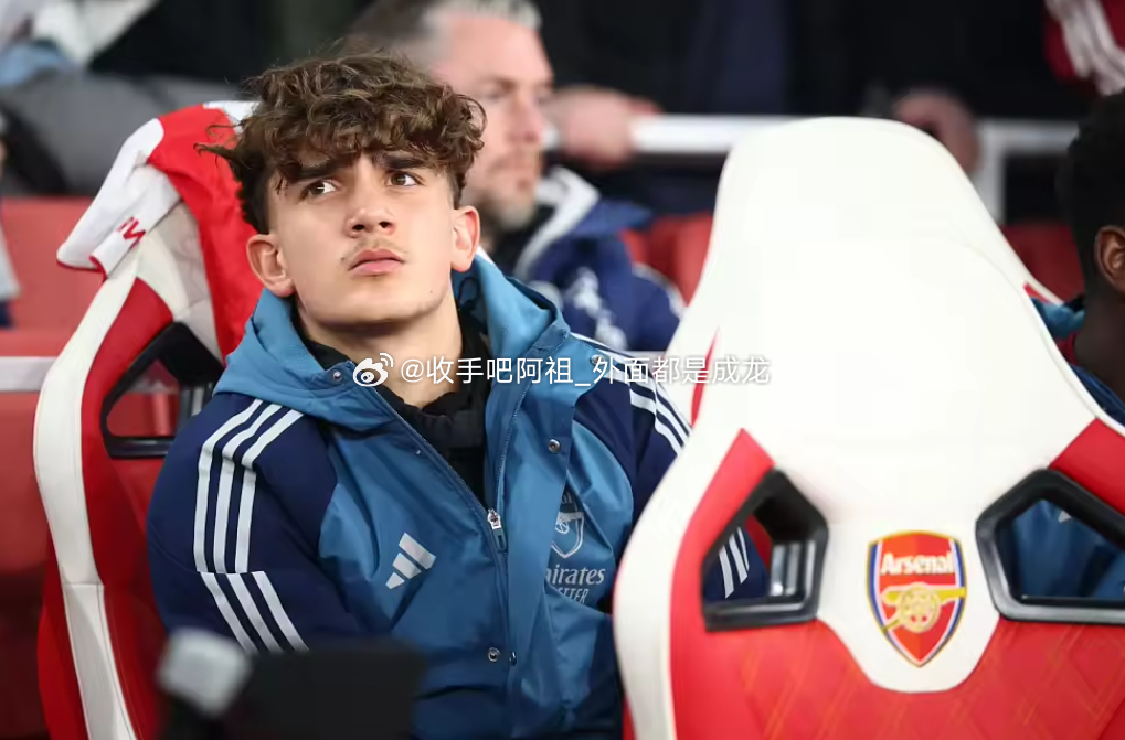 据《太阳报》报道，阿森纳小将道曼至今仍会致电自己的前辈兼恩师威尔谢尔，吐槽自己的