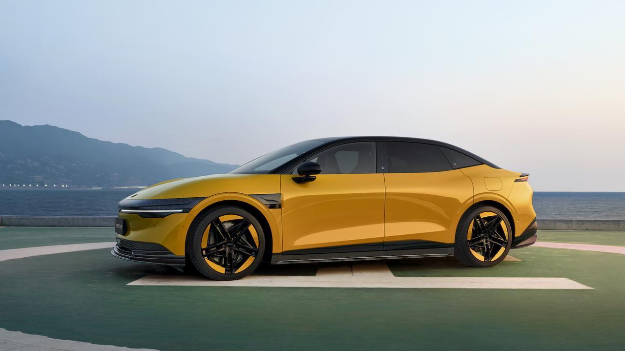 20.99万-29.99万元，当屏幕上出现极氪007的售价之前，我还在跟朋友说，