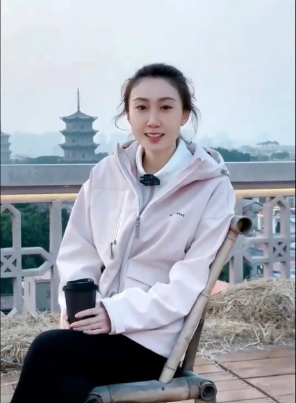 第一次当妈妈的真实感受看完《舍得智慧人物》水亦诗的访谈深有感触。第一次当妈妈，一