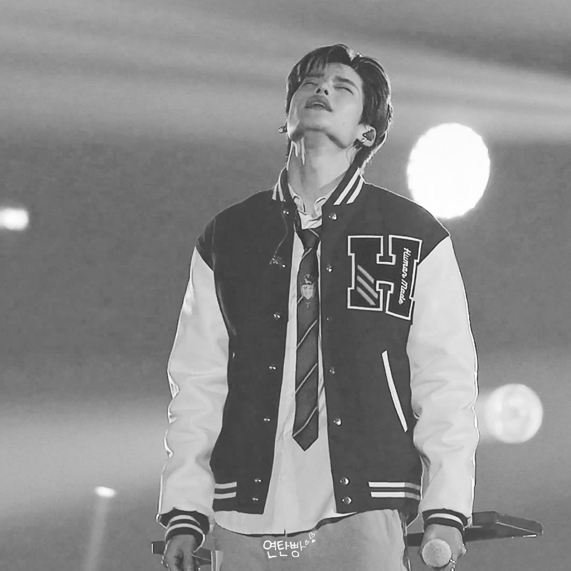 我就这样盼着熙儿再长大一点 再成熟一点等待而立之年的荷尔蒙大爆发 变身熟男炤熙?