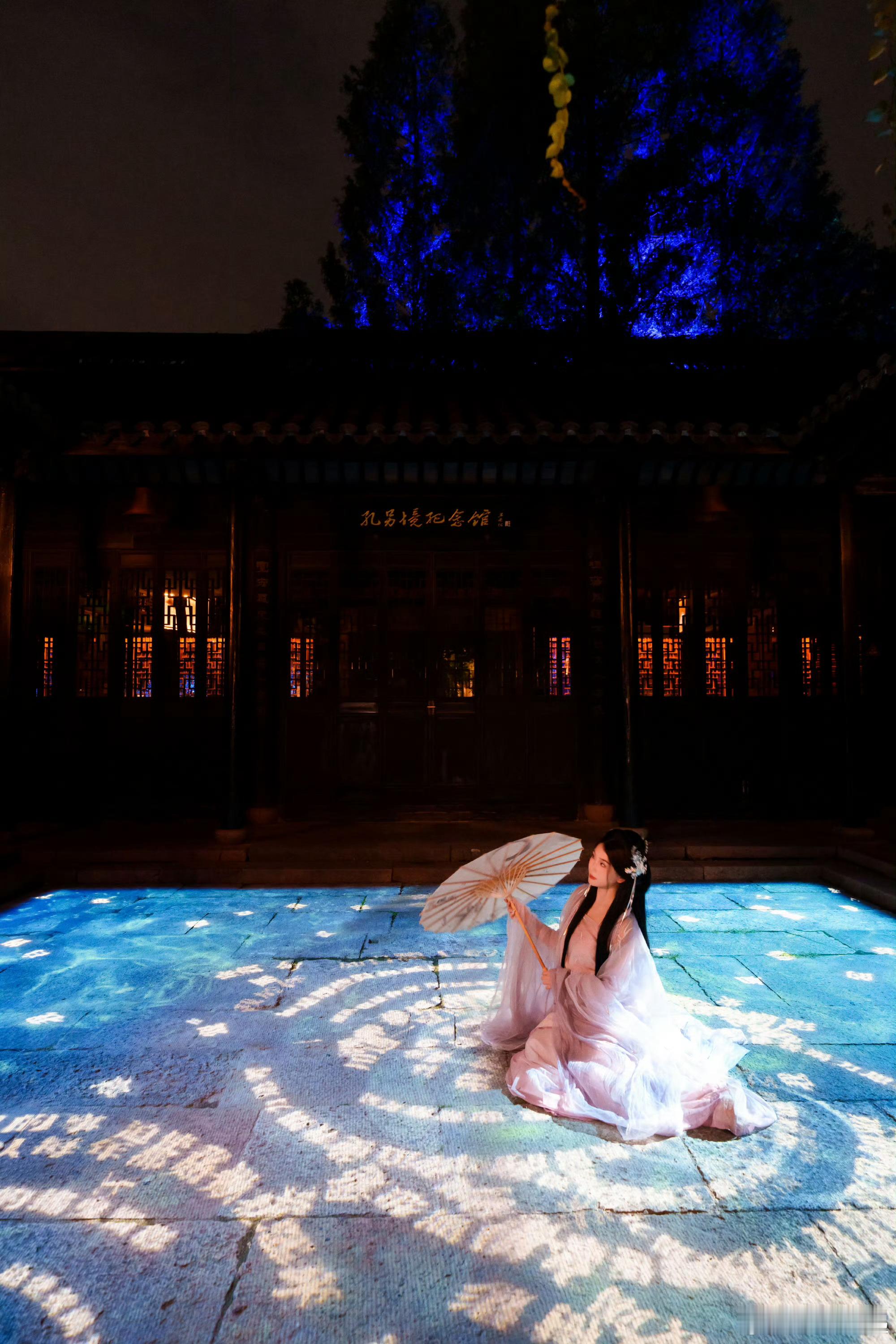 来乌镇过一个不俗的夏天 今夏旅游避开喧闹打卡人流，乌镇消夏戏剧嘉年华含金量拉满，