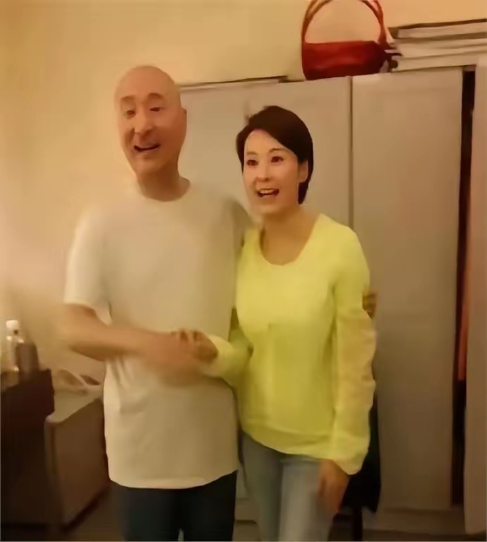 在当下的娱乐圈中，比他们俩还干净的有几个？ 