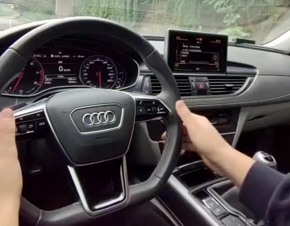 2008年前后，B级、C级轿车手动挡版本盛行，如八代雅阁、奔驰C级、帕萨特等。当