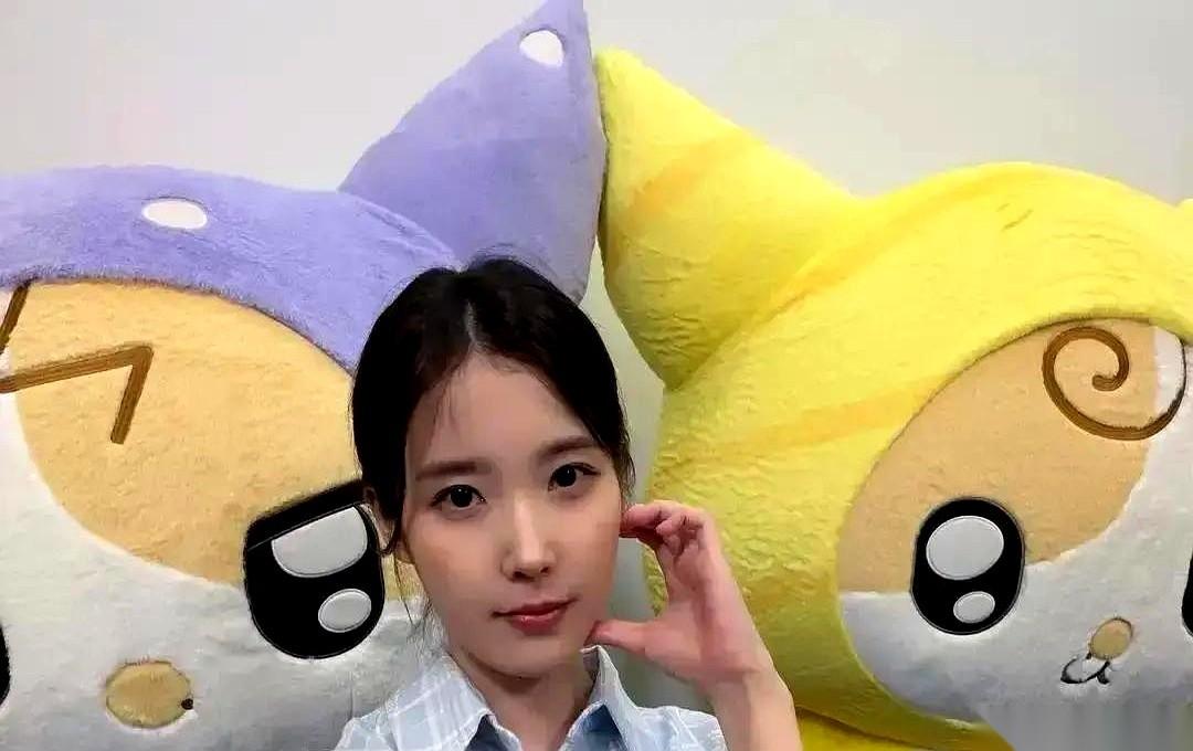 合肥那场相亲会，炸出了一个特别拧巴的场面。
一位34岁的复旦女博士，有房有车，存