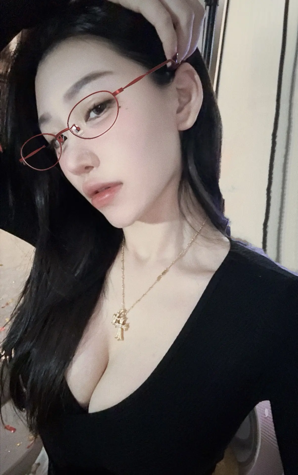叫妈妈太低级了 我要你跪在地上给我念和那女的的聊天记录