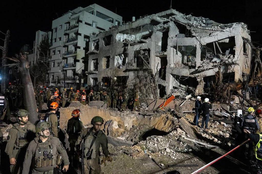 Ham96 是一位阿拉伯裔以色列前士兵，他在帖子中哀叹特拉维夫因总理内塔尼亚胡的