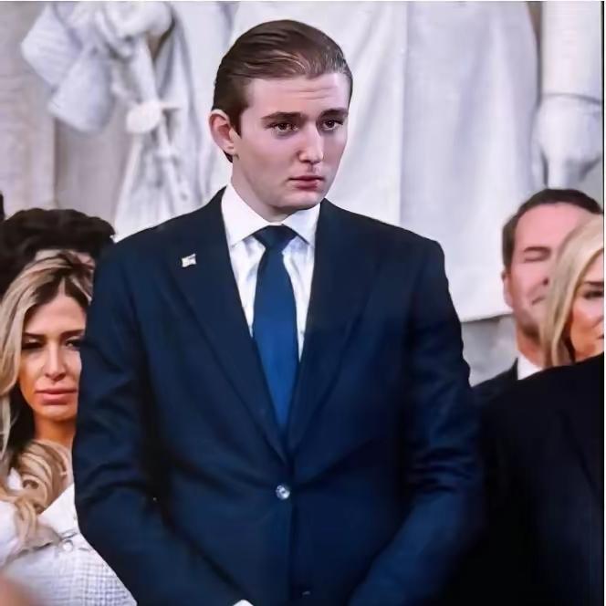 谁都没想到！在抓到委内瑞拉总统马杜罗后，蹦得最高的竟是美国总统特朗普之子巴伦·特