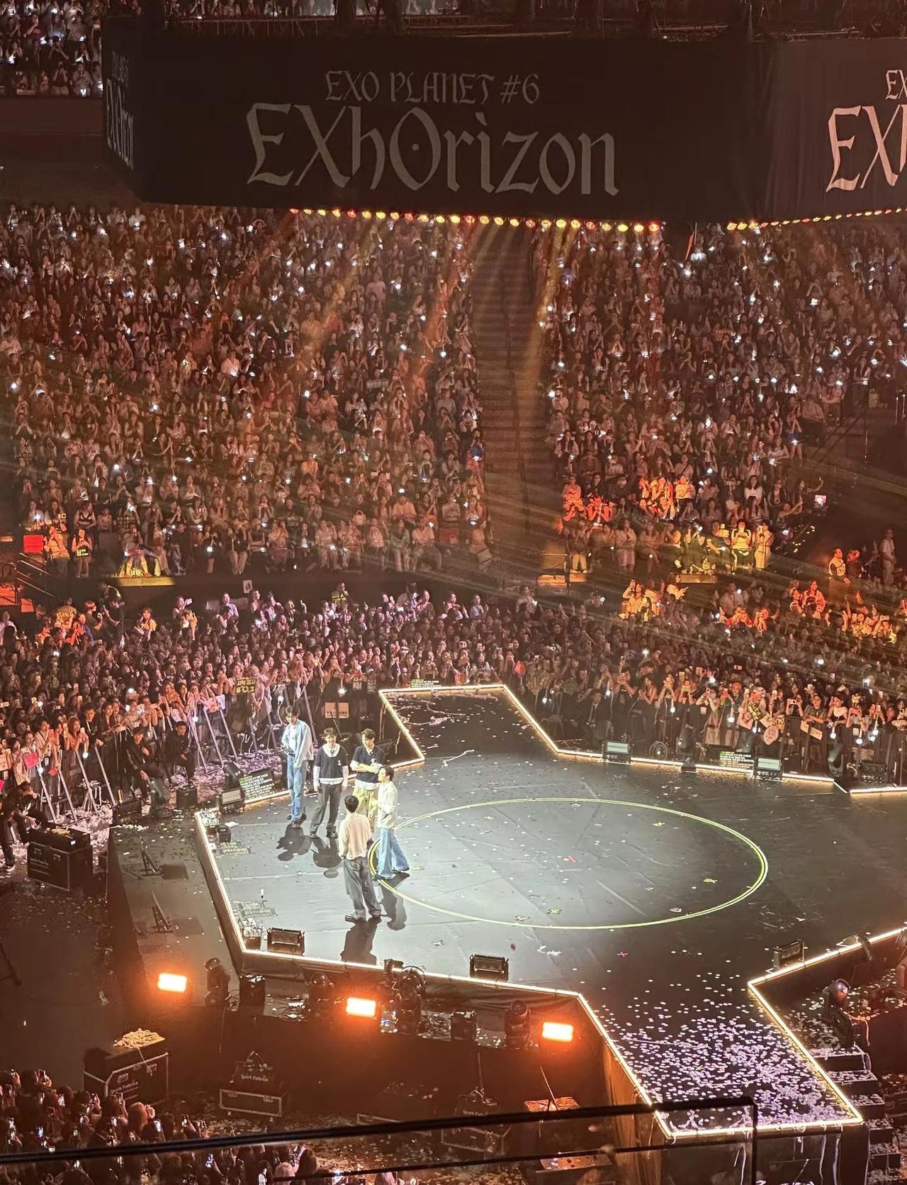 只记得我的实况里出现了你们的声音无法复制的演唱会感受 exo