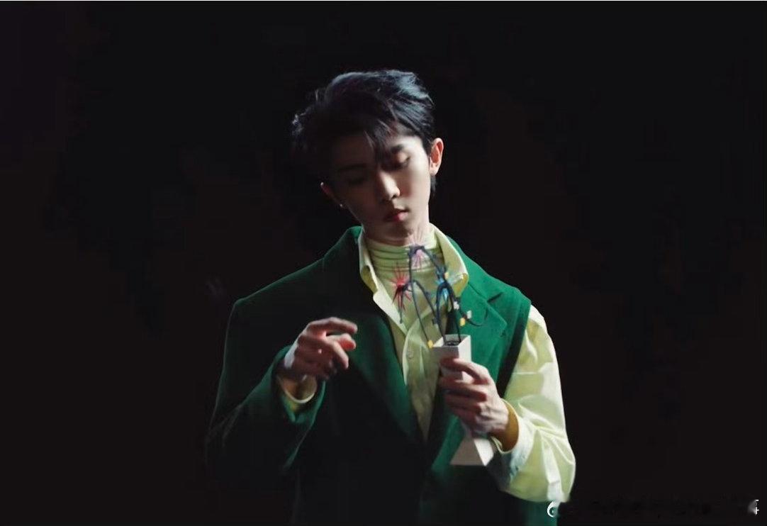 马嘉祺来给内娱上强度了马嘉祺直接来给内娱上强度✨质感高级感扑面而来，短短58秒全