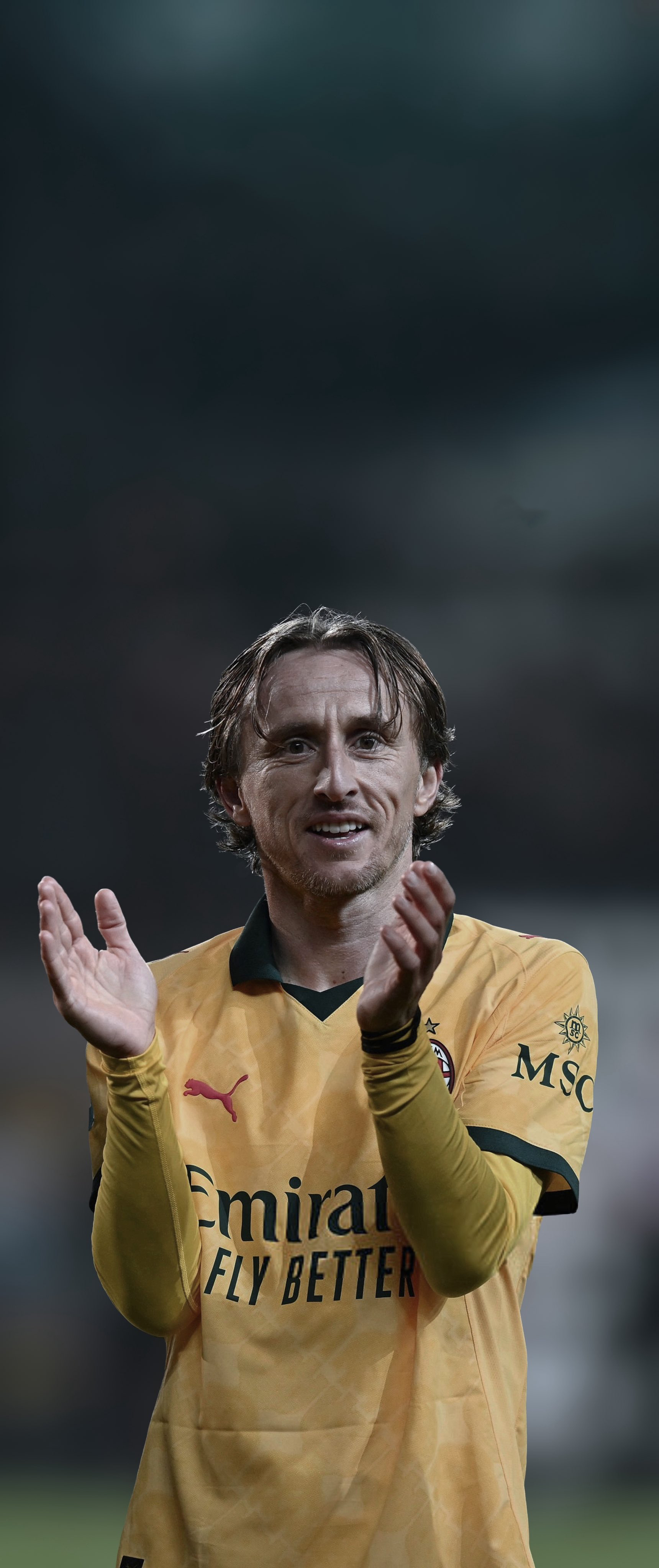 【手机壁纸分享】 ❤️🖤 莫德里奇🇭🇷.sempremilan