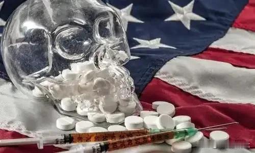 世界上GDP水分最高的两个国家！
一个是印度，印度的GDP统计是可以说是将统计方