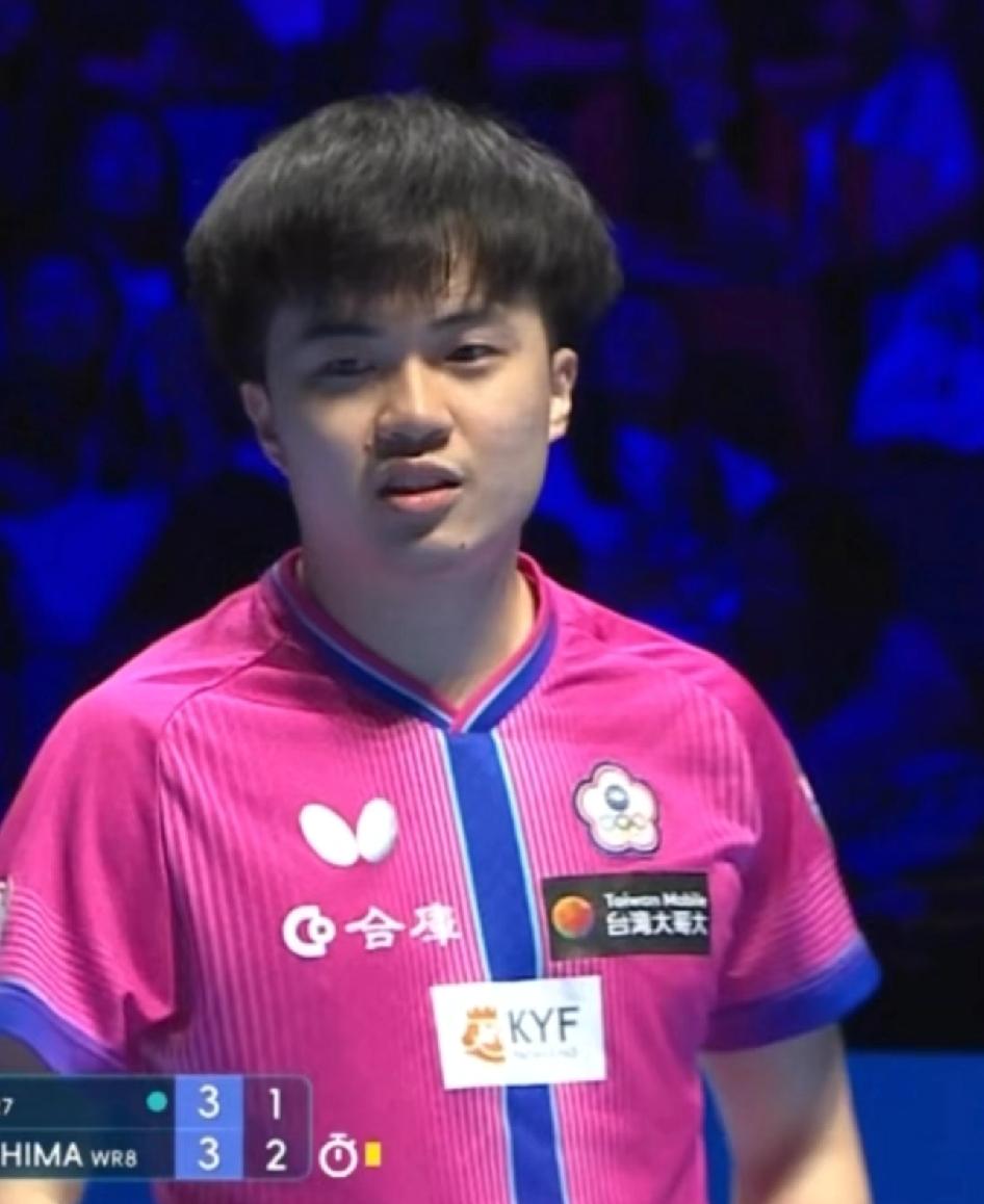 松岛辉空4-3险胜林昀儒，闯进世界杯男单决
澳门世界杯男单半决赛，18岁的日本新