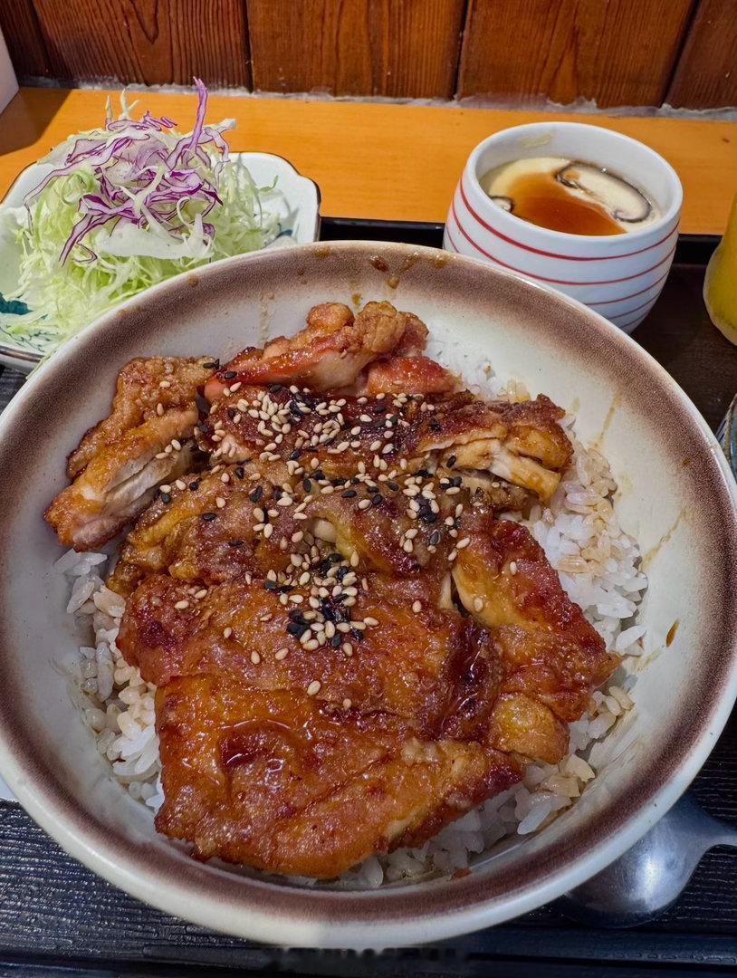 先干饭，吃饱再带朋友们赚钱！金油指挥官-侯佑铭