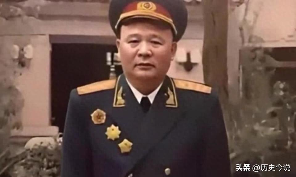 1955大授衔：缺席解放战争的张爱萍，为何能稳居开国上将
 
阅读此文前，诚邀您