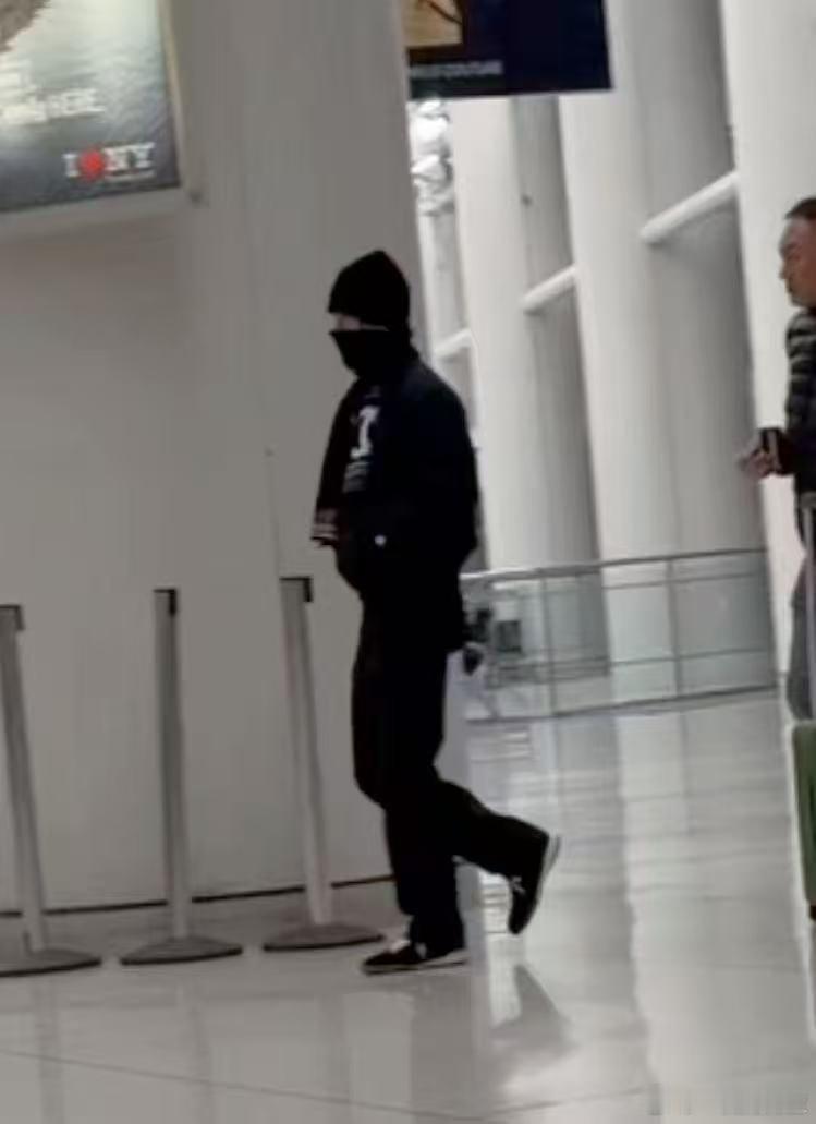 博里博气帅出天际